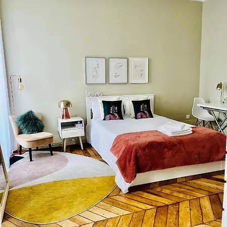 Luxury Place In Le Marais - Parigi